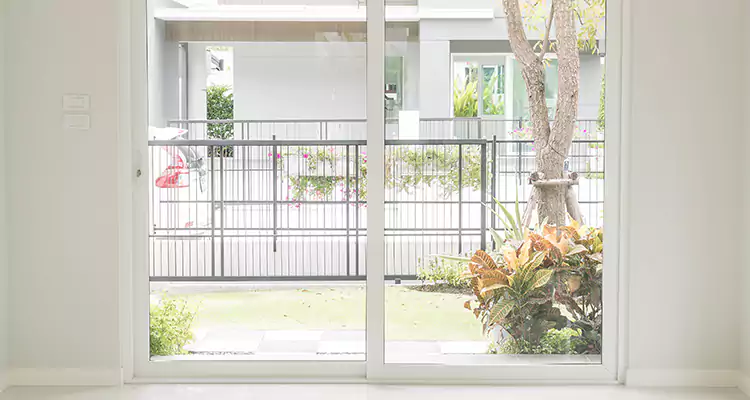 Balcony Screen Door Repair in Miramar, FL