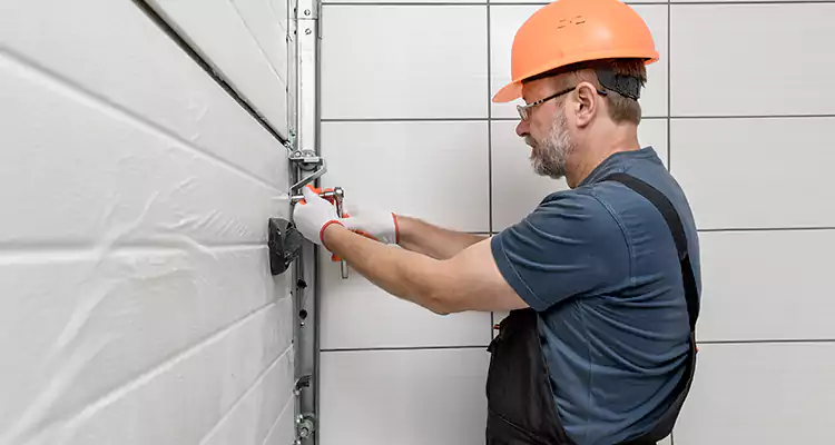 Emergency Garage Door Repair in Miramar, FL