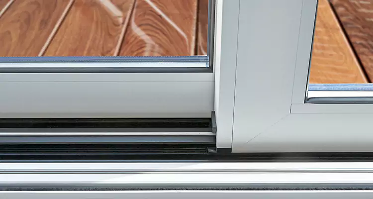 Patio Doors Leaking Water Issue Repair Services in Miramar, FL