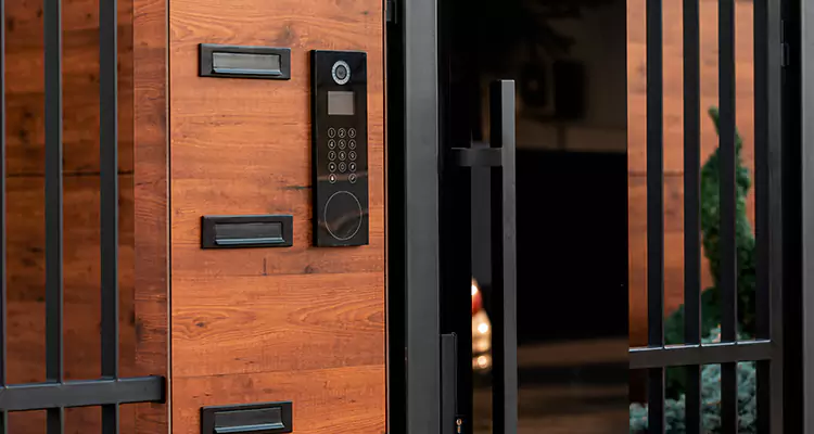 Automatic Door Maintenance in Miramar, FL