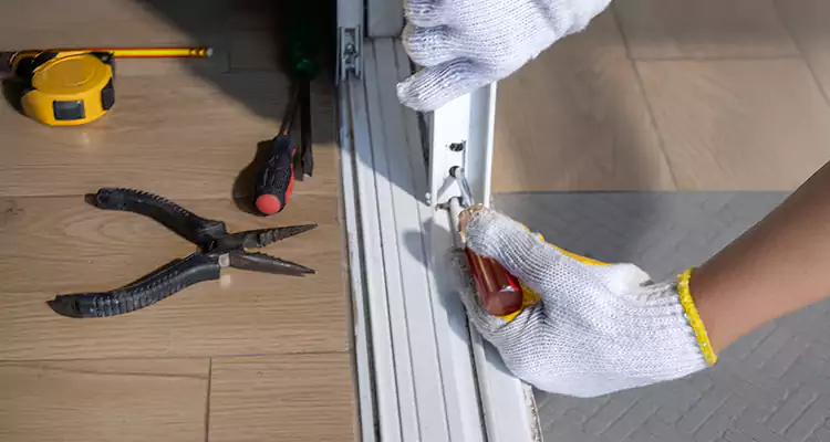 Closet Sliding Door Track Repair in Miramar, FL