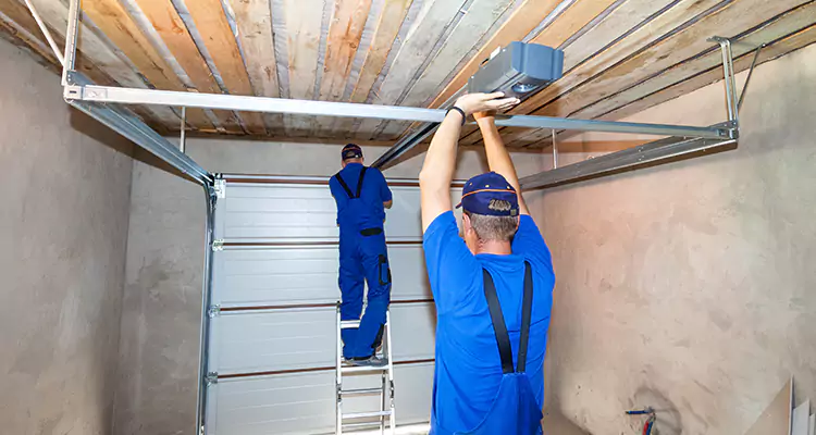 Garage Door Opener Technician in Miramar, FL